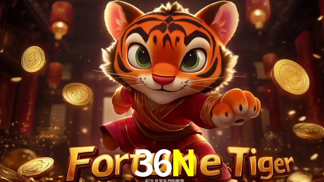 O carismático mascote do jogo de slot Fortune Tiger, um tigre fofo em pose de artes marciais, pronto para trazer sorte e multiplicadores de ganhos no cassino online 36N.